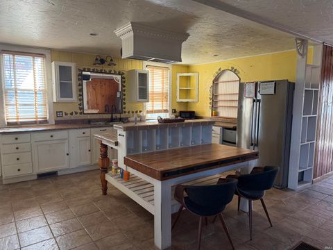 Tiny photo for 603 W Main Street, Van Buren, IN 46691 (MLS # 202546204)