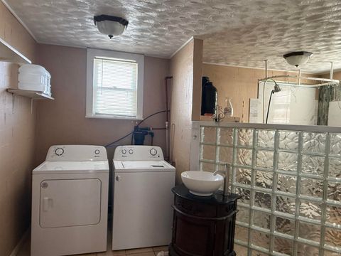 Tiny photo for 603 W Main Street, Van Buren, IN 46691 (MLS # 202546204)