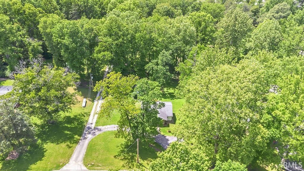 Photo of 6581 N Showers Road, Bloomington, IN 47408 (MLS # 202621257)