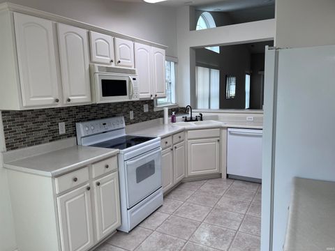 Tiny photo for 2790 Bridgestone Circle, Kokomo, IN 46902 (MLS # 202543576)