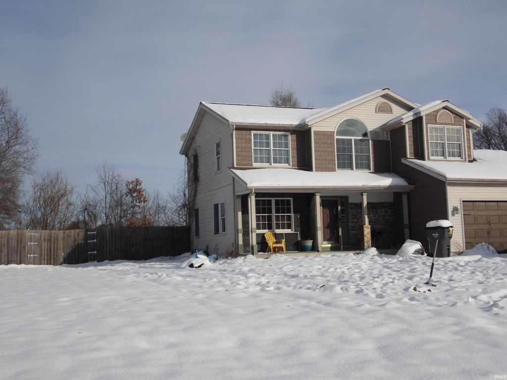 Photo of 30111 Wyndtree Boulevard, Elkhart, IN 46516 (MLS # 202549771)
