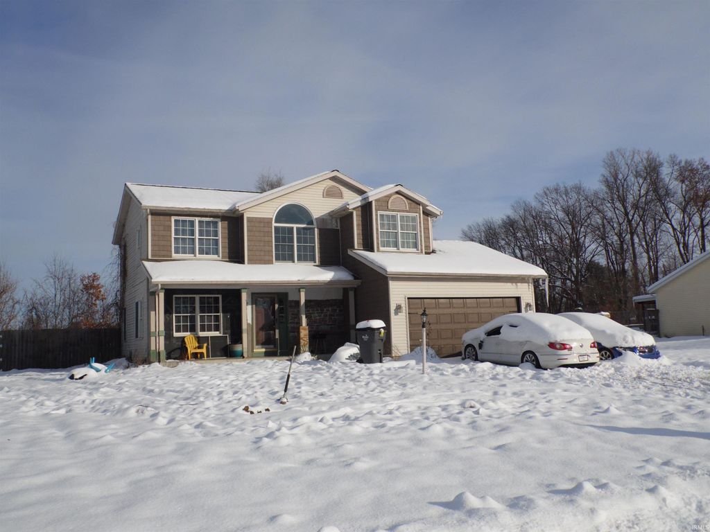 Photo of 30111 Wyndtree Boulevard, Elkhart, IN 46516 (MLS # 202549771)