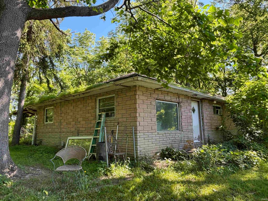 Photo of 6158 W SR 28, Frankfort, IN 46041 (MLS # 202621330)