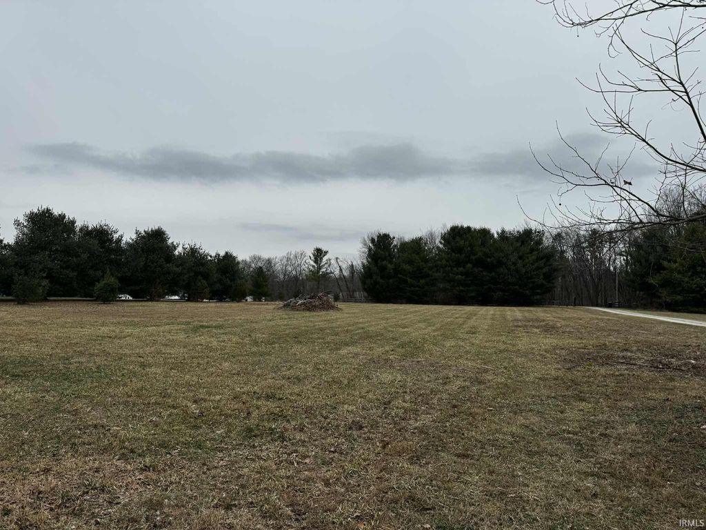 Photo of 4268 E Farr Road, Bloomington, IN 47408 (MLS # 202600079)