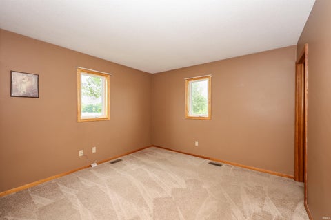 Tiny photo for 22825 Kammeyer Road, Woodburn, IN 46797 (MLS # 202622270)