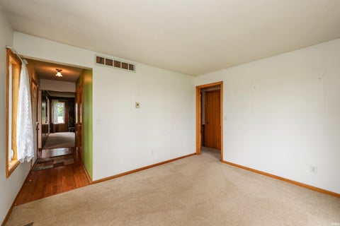 Tiny photo for 22825 Kammeyer Road, Woodburn, IN 46797 (MLS # 202622270)