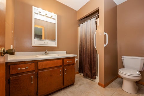 Tiny photo for 22825 Kammeyer Road, Woodburn, IN 46797 (MLS # 202622270)