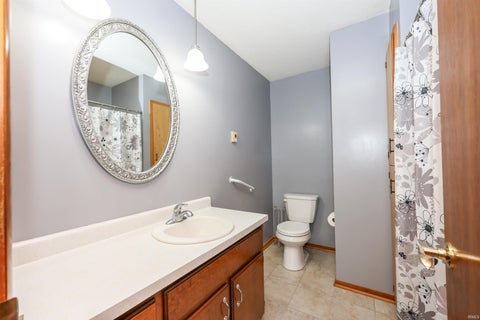 Tiny photo for 22825 Kammeyer Road, Woodburn, IN 46797 (MLS # 202622270)