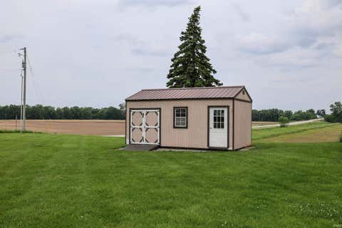 Tiny photo for 22825 Kammeyer Road, Woodburn, IN 46797 (MLS # 202622270)