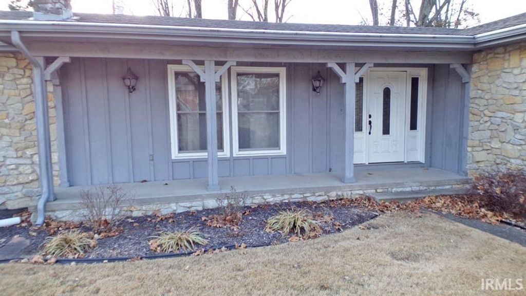 Photo of 113 Meadowlark Lane, Vincennes, IN 47591 (MLS # 202604852)