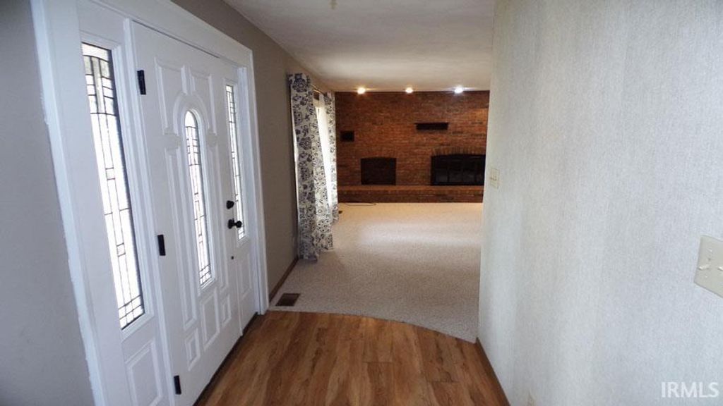 Photo of 113 Meadowlark Lane, Vincennes, IN 47591 (MLS # 202604852)