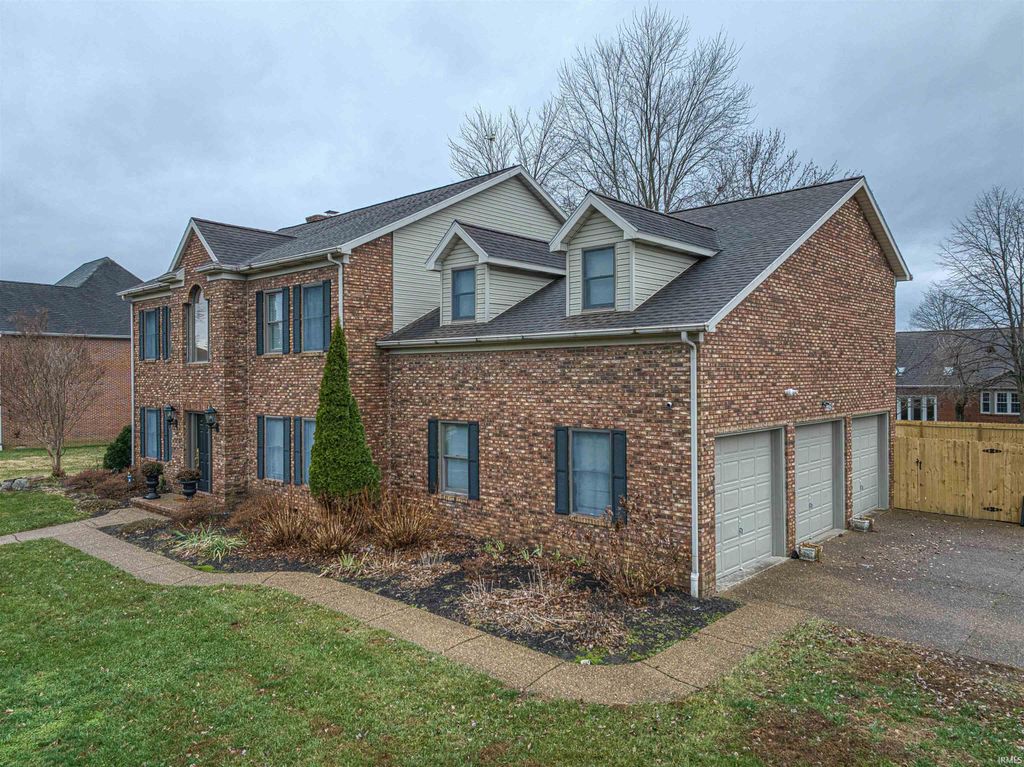 Photo of 3099 Summit Court, Newburgh, IN 47630 (MLS # 202549299)