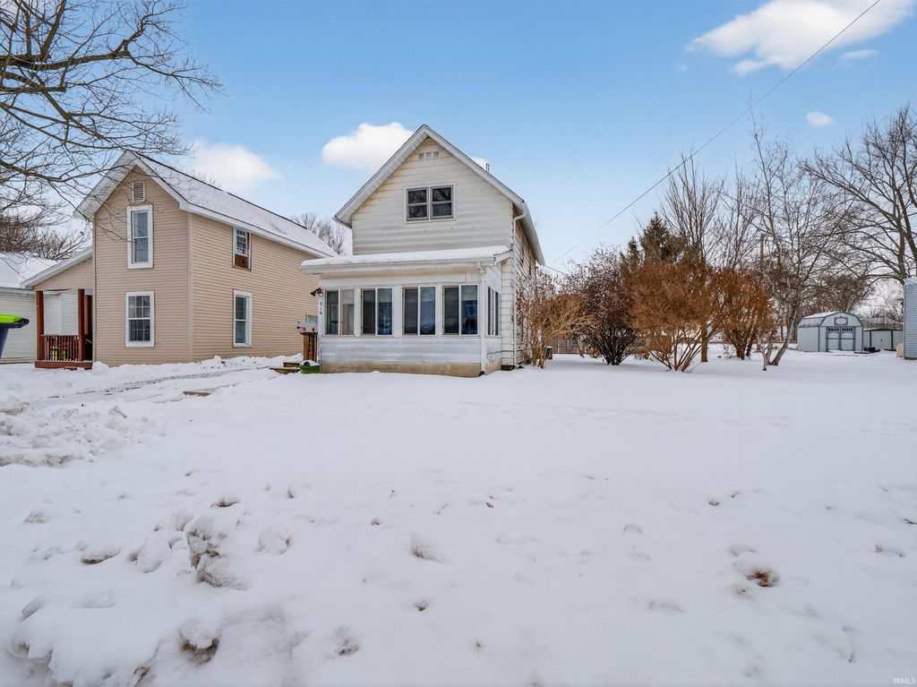 Photo of 516 Webster Street, Huntington, IN 46750 (MLS # 202604329)