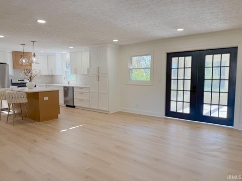 Tiny photo for 228 Breezy Lane, Kokomo, IN 46901 (MLS # 202545377)