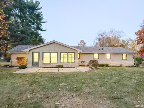 Tiny photo for 228 Breezy Lane, Kokomo, IN 46901 (MLS # 202545377)