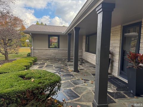 Tiny photo for 228 Breezy Lane, Kokomo, IN 46901 (MLS # 202545377)