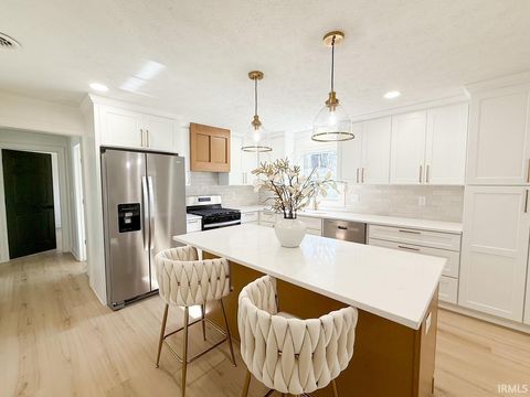 Tiny photo for 228 Breezy Lane, Kokomo, IN 46901 (MLS # 202545377)