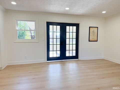 Tiny photo for 228 Breezy Lane, Kokomo, IN 46901 (MLS # 202545377)