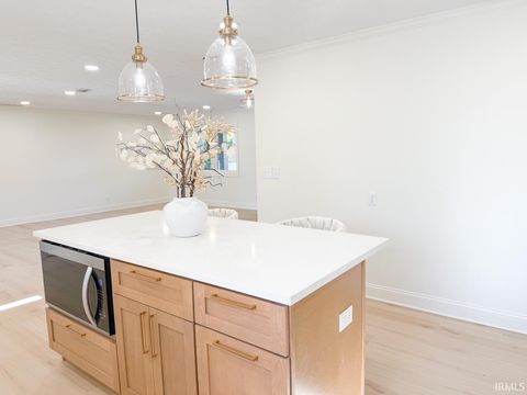 Tiny photo for 228 Breezy Lane, Kokomo, IN 46901 (MLS # 202545377)