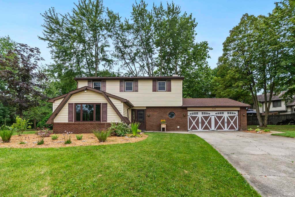Photo of 5326 Oak Mast Trail, Fort Wayne, IN 46804 (MLS # 202630610)