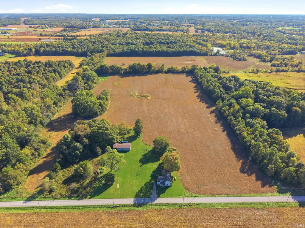Photo of 18510 Griffin Road, Huntertown, IN 46748 (MLS # 202641826)