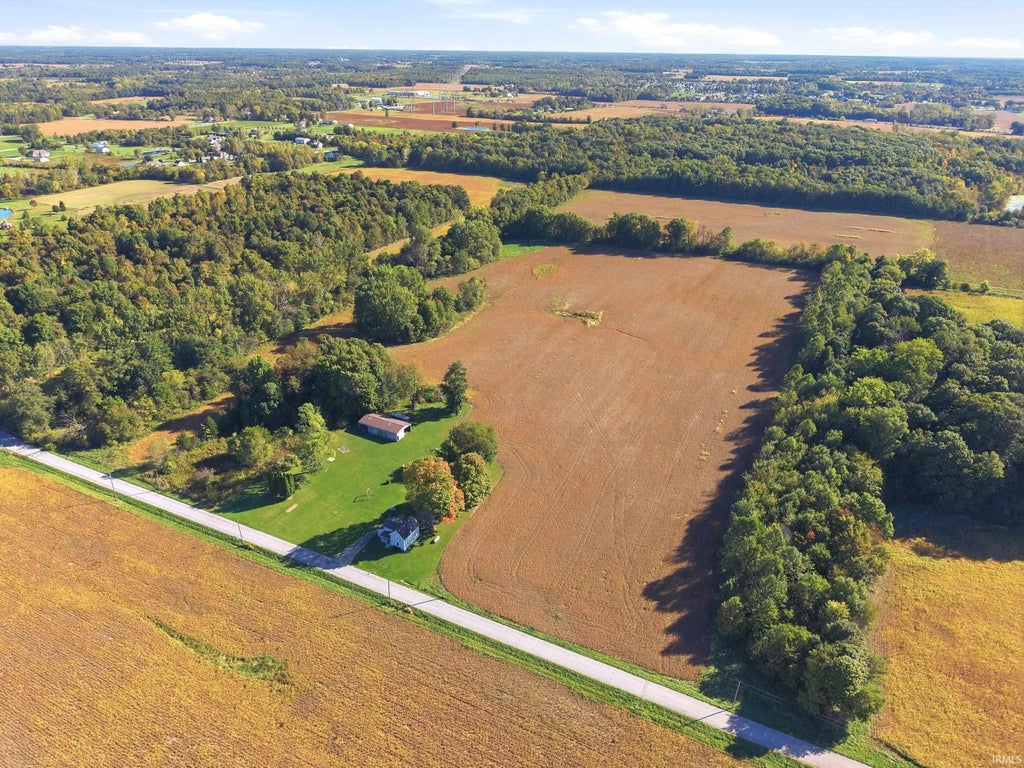 Photo of 18510 Griffin Road, Huntertown, IN 46748 (MLS # 202641826)