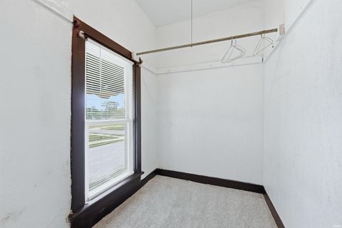 Tiny photo for 613 E Lewis Street, Fort Wayne, IN 46802 (MLS # 202619144)