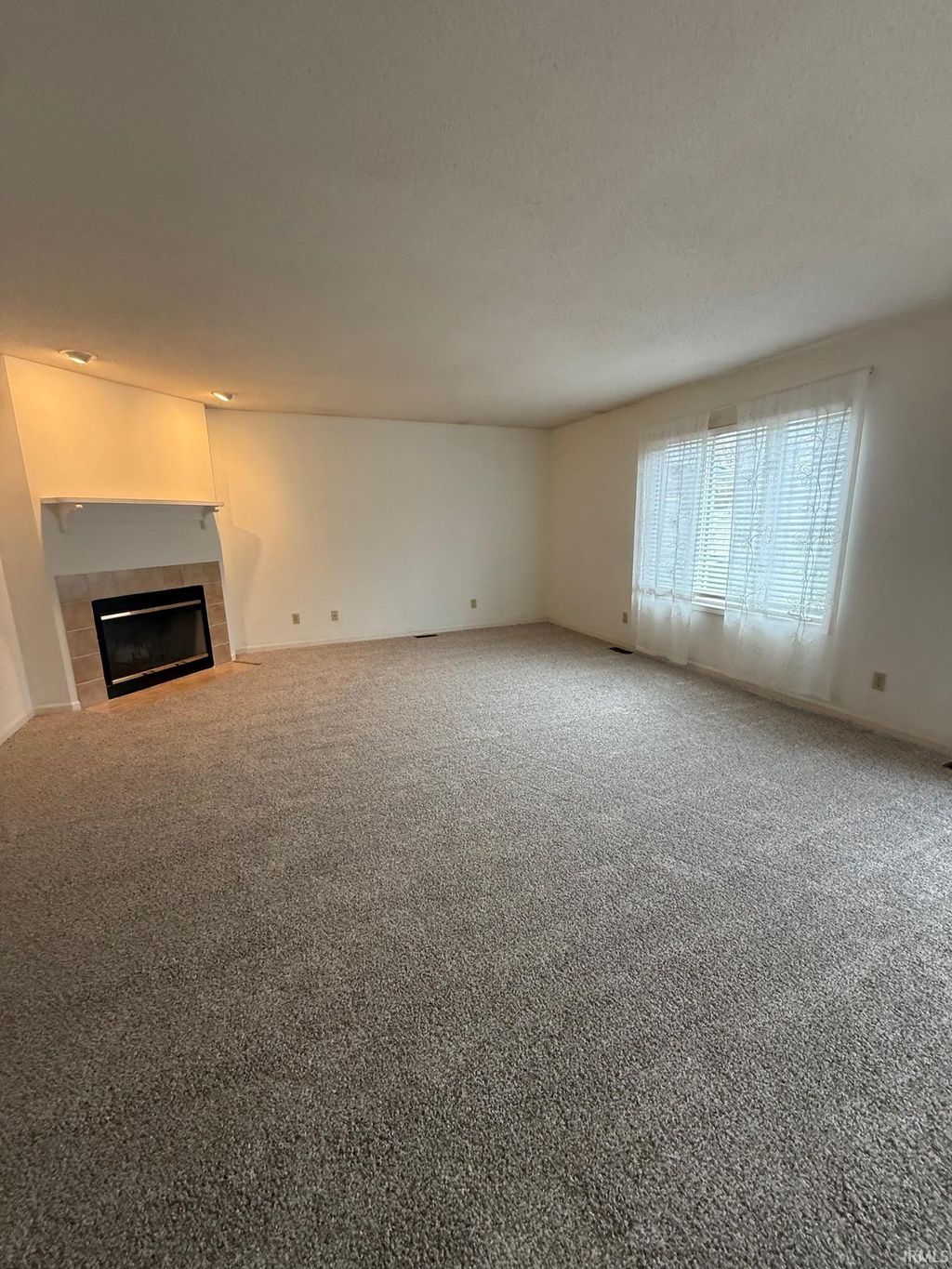 Photo of 4425 N Wheeling Avenue, Muncie, IN 47304 (MLS # 202610346)