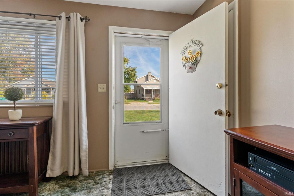 Photo of 223 S Delorenzi Avenue, Mishawaka, IN 46544 (MLS # 202543880)