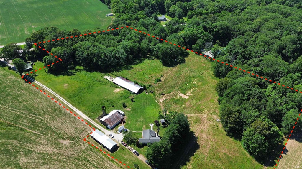 Photo of 5768 N Old 41 Highway, Vincennes, IN 47591 (MLS # 202621400)