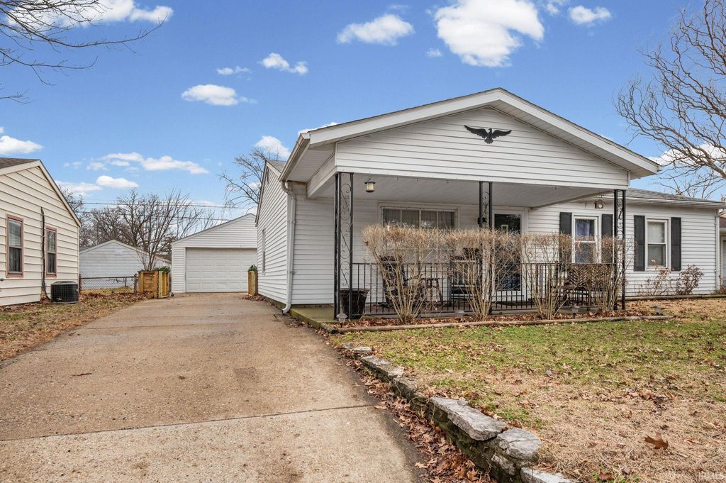 Photo of 3113 Fairwood Drive, Lafayette, IN 47909 (MLS # 202607222)