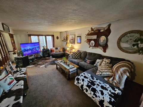 Tiny photo for 5174 Highland Cove Court, Monticello, IN 47960 (MLS # 202605419)