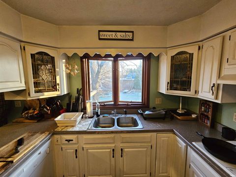 Tiny photo for 5174 Highland Cove Court, Monticello, IN 47960 (MLS # 202605419)