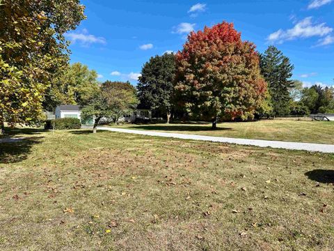 Tiny photo for 820 Elston Road, Lafayette, IN 47909 (MLS # 202543295)