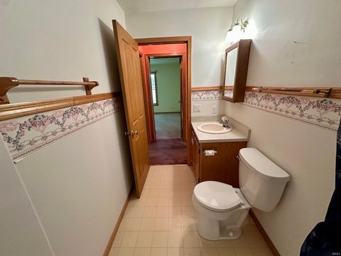 Tiny photo for 820 Elston Road, Lafayette, IN 47909 (MLS # 202543295)