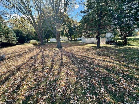 Tiny photo for 820 Elston Road, Lafayette, IN 47909 (MLS # 202543295)