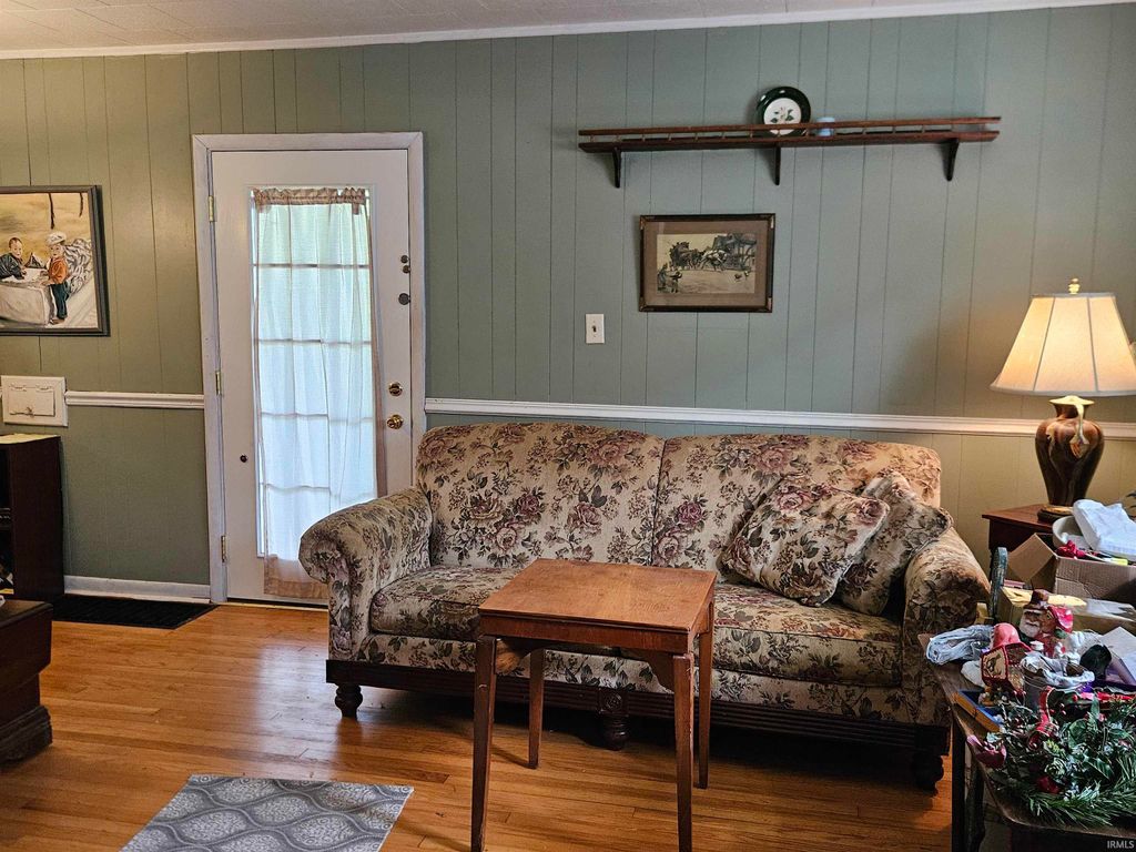 Photo of 926 E Victoria Street, South Bend, IN 46614 (MLS # 202616677)