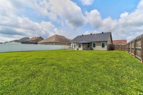 Tiny photo for 13303 Halle Drive, Evansville, IN 47725 (MLS # 202625462)