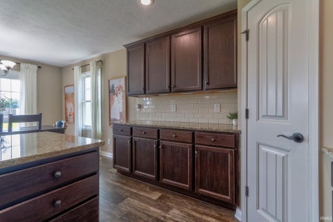 Tiny photo for 13303 Halle Drive, Evansville, IN 47725 (MLS # 202625462)