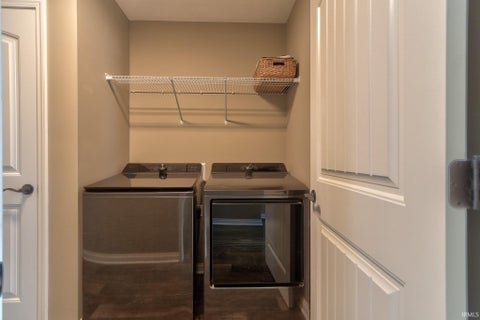Tiny photo for 13303 Halle Drive, Evansville, IN 47725 (MLS # 202625462)