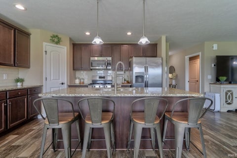 Tiny photo for 13303 Halle Drive, Evansville, IN 47725 (MLS # 202625462)