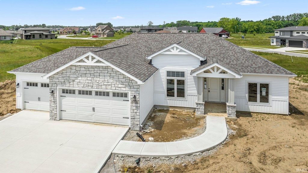 Photo of 17456 Creekside Crossing Run, Huntertown, IN 46748 (MLS # 202615539)