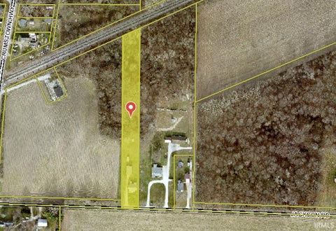 Tiny photo for 27701 Jackson Road, North Liberty, IN 46554 (MLS # 202637880)