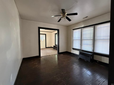 Tiny photo for 602 Bayard Park Drive, Evansville, IN 47713 (MLS # 202642174)
