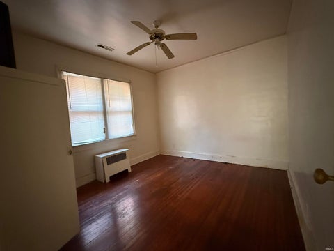 Tiny photo for 602 Bayard Park Drive, Evansville, IN 47713 (MLS # 202642174)