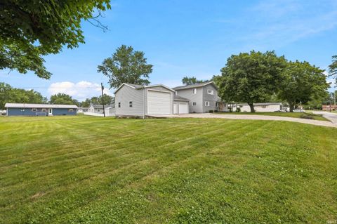 Tiny photo for 530 W Barber Street, Hartford City, IN 47348 (MLS # 202625428)