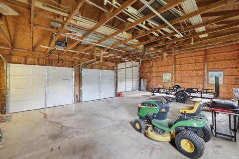 Tiny photo for 530 W Barber Street, Hartford City, IN 47348 (MLS # 202625428)