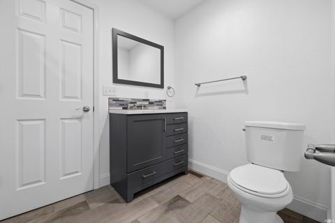 Tiny photo for 530 W Barber Street, Hartford City, IN 47348 (MLS # 202625428)