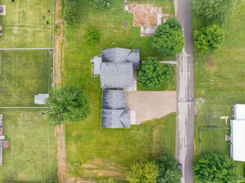 Tiny photo for 530 W Barber Street, Hartford City, IN 47348 (MLS # 202625428)