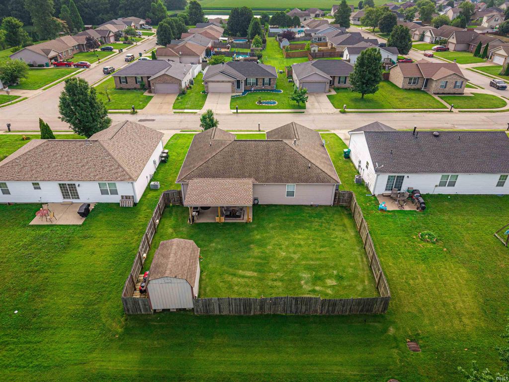 Photo of 12600 Rolling Meadows Drive, Evansville, IN 47725 (MLS # 202627184)